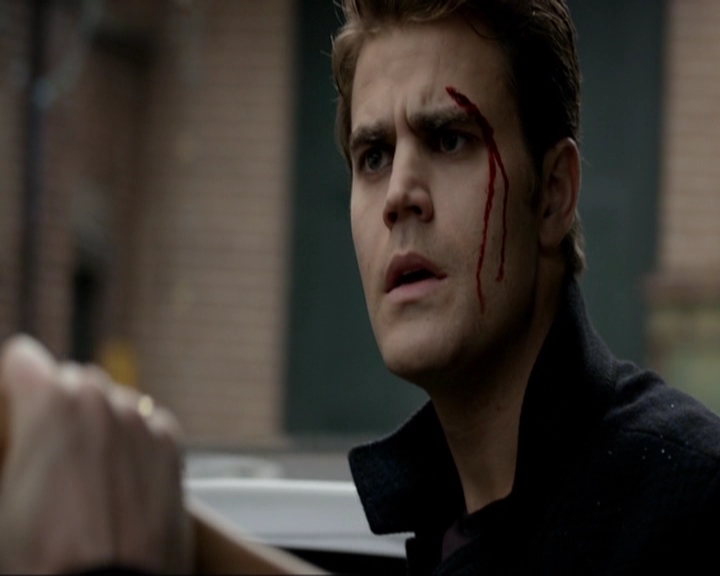 VampireDiariesWorld-dot-nl_7x11ThingsWeLostInTheFire1343.jpg