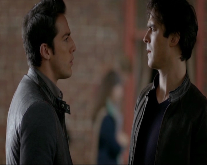 VampireDiariesWorld-dot-nl_7x11ThingsWeLostInTheFire1388.jpg