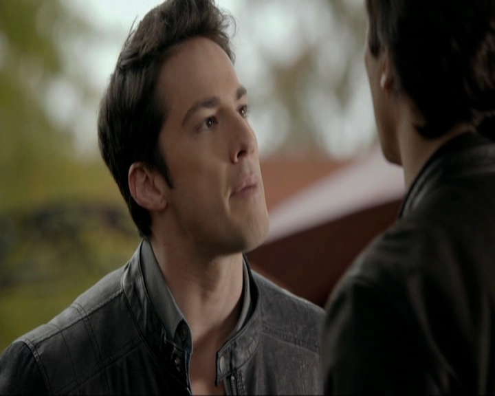 VampireDiariesWorld-dot-nl_7x11ThingsWeLostInTheFire1399.jpg