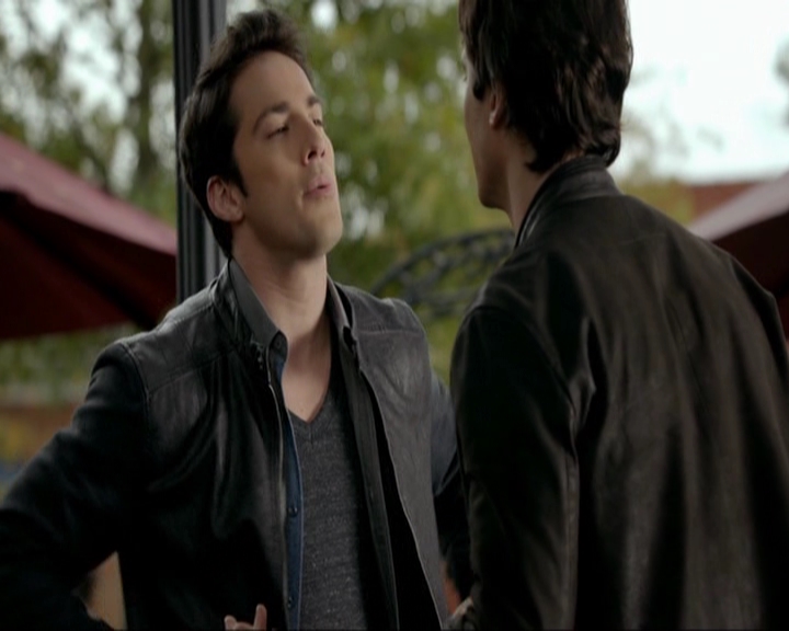 VampireDiariesWorld-dot-nl_7x11ThingsWeLostInTheFire1403.jpg