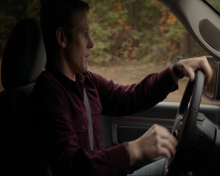 VampireDiariesWorld-dot-nl_7x11ThingsWeLostInTheFire1448.jpg
