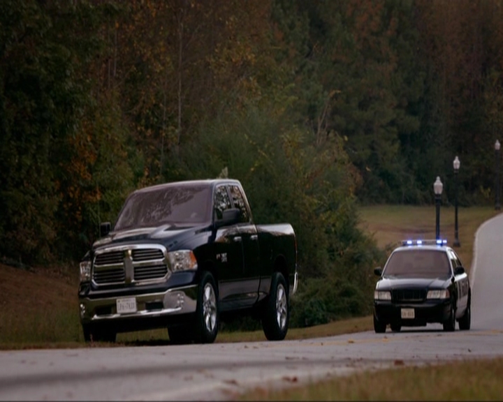 VampireDiariesWorld-dot-nl_7x11ThingsWeLostInTheFire1456.jpg