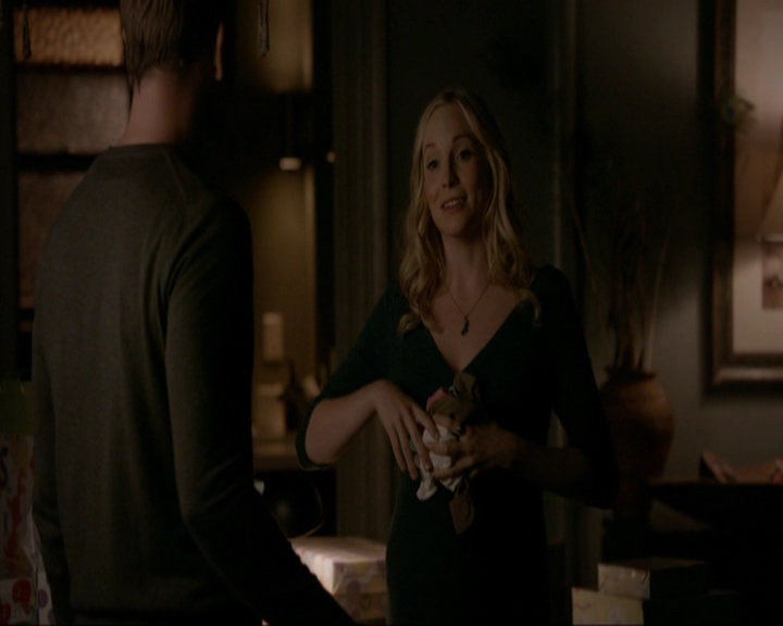 VampireDiariesWorld-dot-nl_7x11ThingsWeLostInTheFire2024.jpg