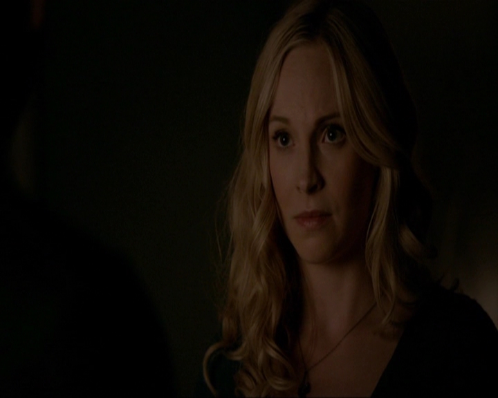 VampireDiariesWorld-dot-nl_7x11ThingsWeLostInTheFire2038.jpg