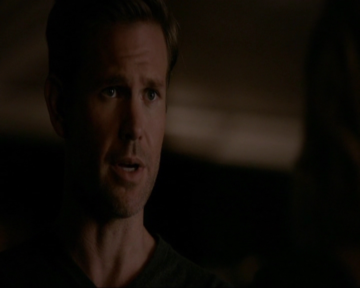 VampireDiariesWorld-dot-nl_7x11ThingsWeLostInTheFire2052.jpg