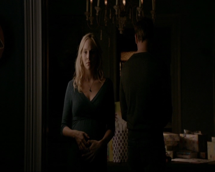 VampireDiariesWorld-dot-nl_7x11ThingsWeLostInTheFire2076.jpg