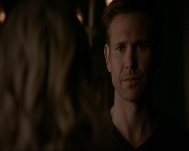 VampireDiariesWorld-dot-nl_7x11ThingsWeLostInTheFire2114.jpg