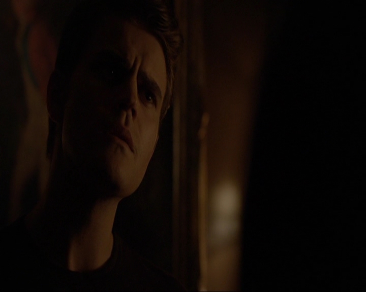 VampireDiariesWorld-dot-nl_7x11ThingsWeLostInTheFire2236.jpg