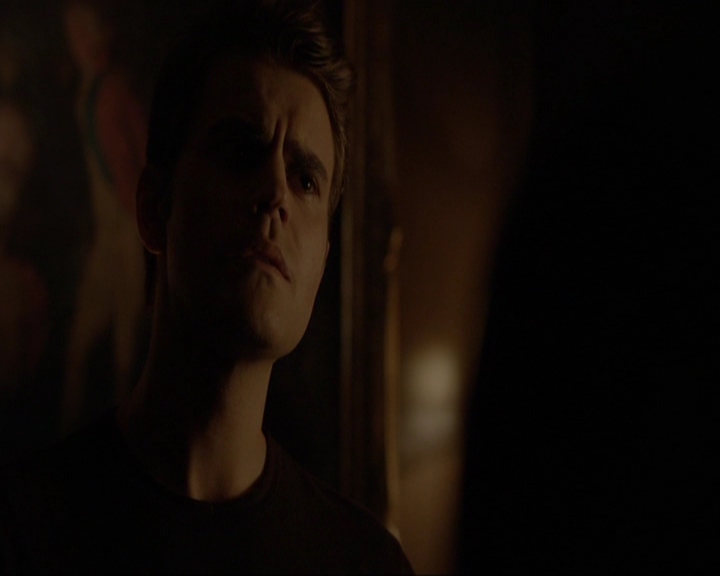 VampireDiariesWorld-dot-nl_7x11ThingsWeLostInTheFire2246.jpg