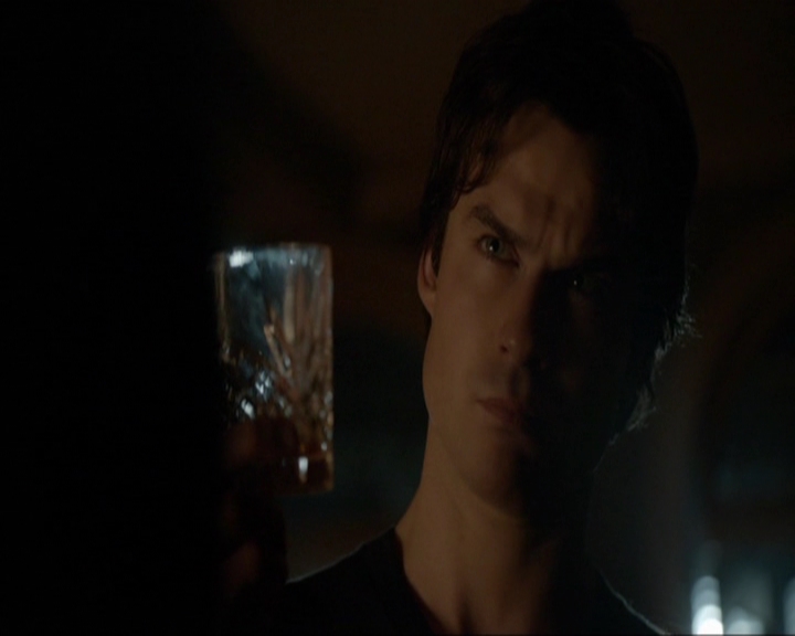 VampireDiariesWorld-dot-nl_7x11ThingsWeLostInTheFire2247.jpg