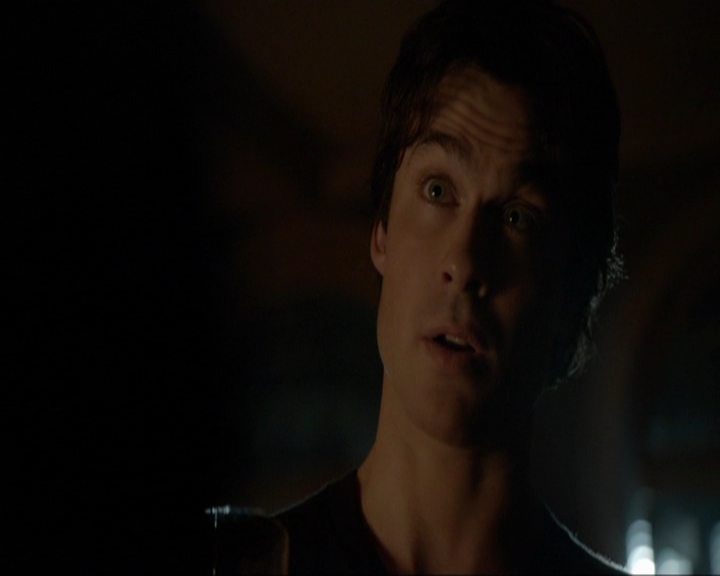 VampireDiariesWorld-dot-nl_7x11ThingsWeLostInTheFire2248.jpg