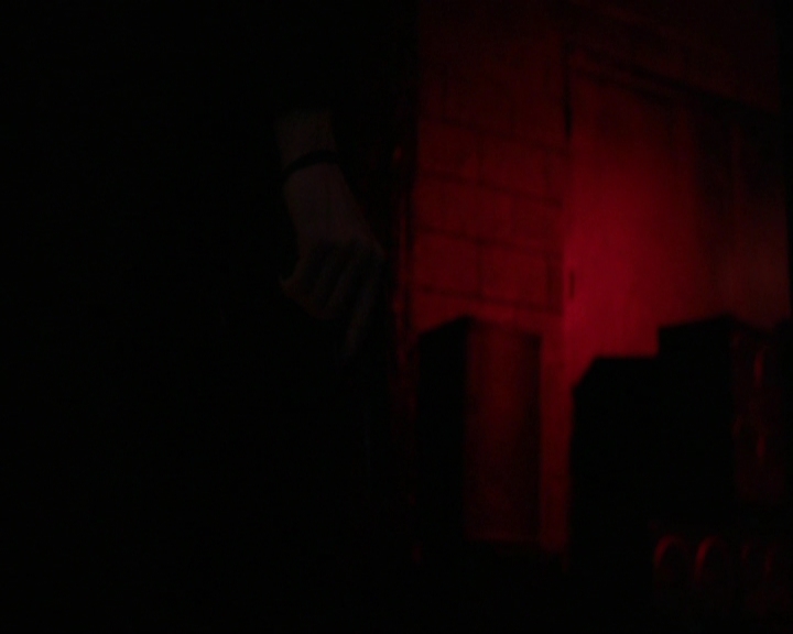 VampireDiariesWorld-dot-nl_7x11ThingsWeLostInTheFire2266.jpg VampireDiariesWorld-dot-nl_7x11ThingsWeLostInTheFire2266.jpg