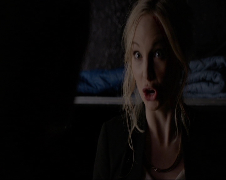 VampireDiariesWorld-dot-nl_7x11ThingsWeLostInTheFire2305.jpg