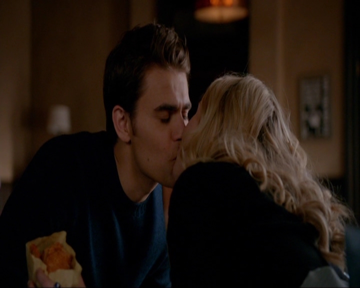 VampireDiariesWorld-dot-nl_7x12PostcardsFromTheEdge0162.jpg VampireDiariesWorld-dot-nl_7x12PostcardsFromTheEdge0162.jpg