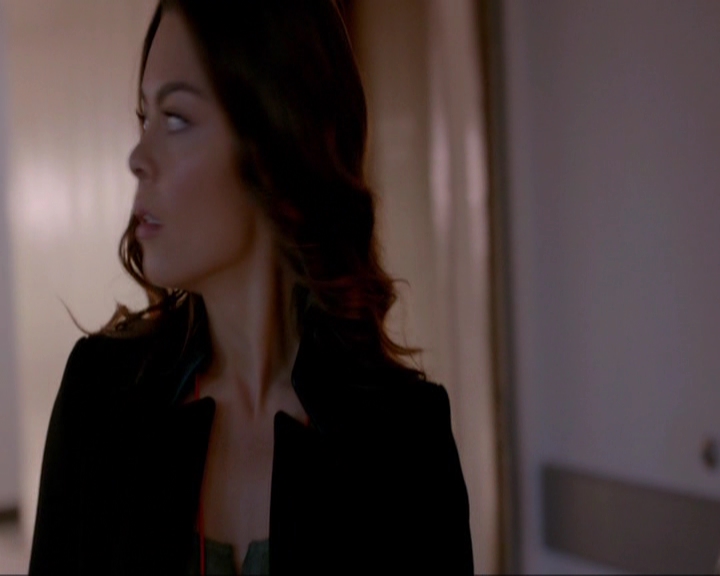 VampireDiariesWorld-dot-nl_7x12PostcardsFromTheEdge0701.jpg VampireDiariesWorld-dot-nl_7x12PostcardsFromTheEdge0701.jpg