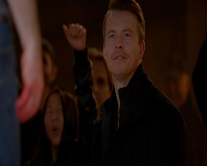 VampireDiariesWorld-dot-nl_7x12PostcardsFromTheEdge1015.jpg