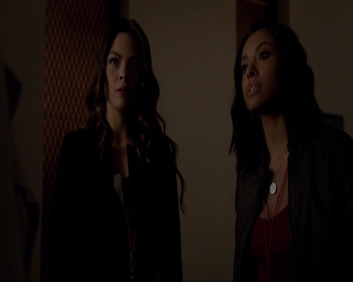 VampireDiariesWorld-dot-nl_7x12PostcardsFromTheEdge1060.jpg