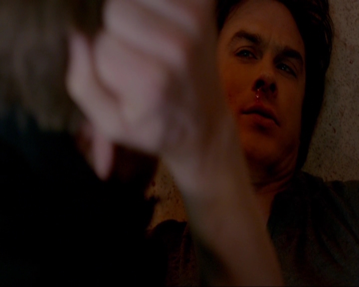 VampireDiariesWorld-dot-nl_7x12PostcardsFromTheEdge1513.jpg