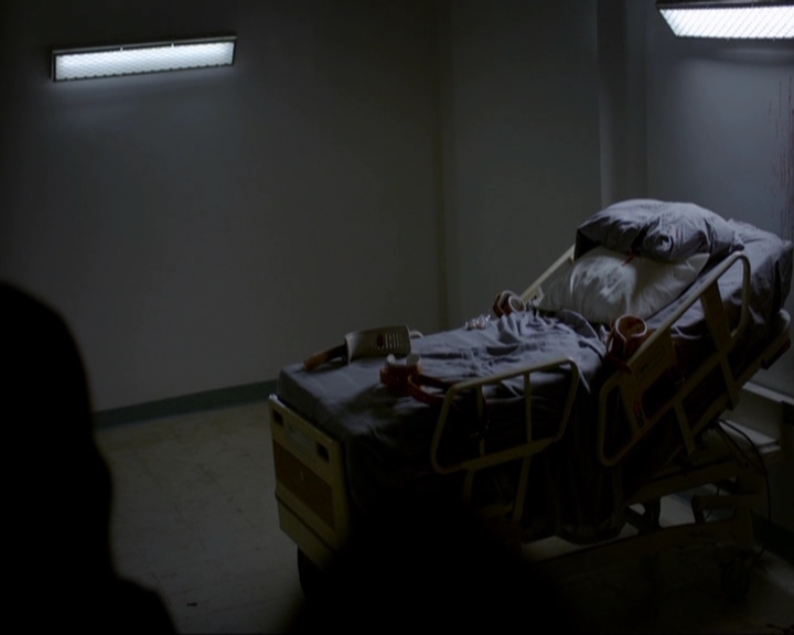 VampireDiariesWorld-dot-nl_7x12PostcardsFromTheEdge1608.jpg VampireDiariesWorld-dot-nl_7x12PostcardsFromTheEdge1608.jpg