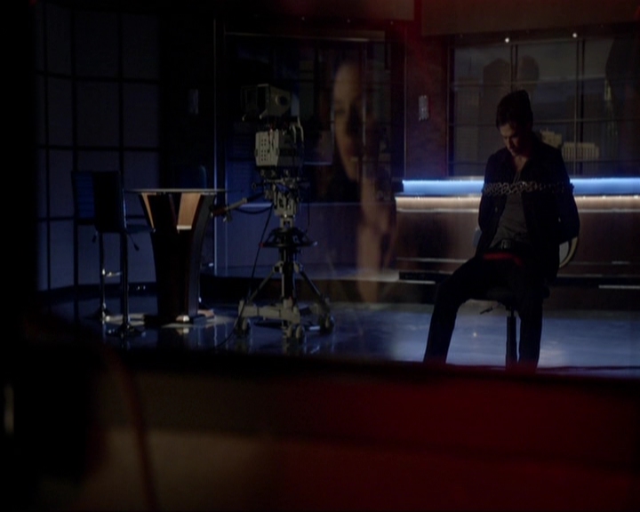 VampireDiariesWorld-dot-nl_7x12PostcardsFromTheEdge2275.jpg