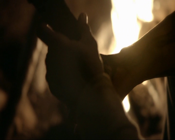 VampireDiariesWorld-dot-nl_7x13ThisWomansWork0004.jpg