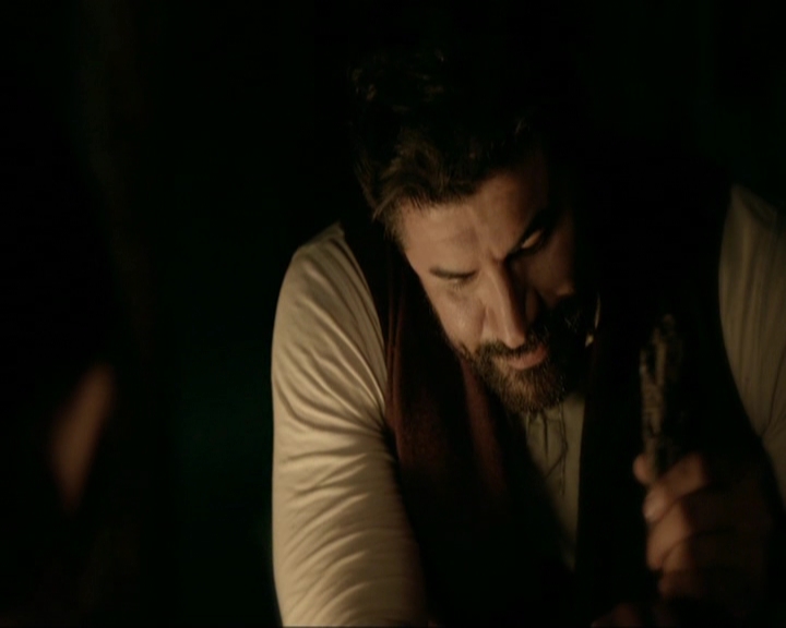 VampireDiariesWorld-dot-nl_7x13ThisWomansWork0018.jpg