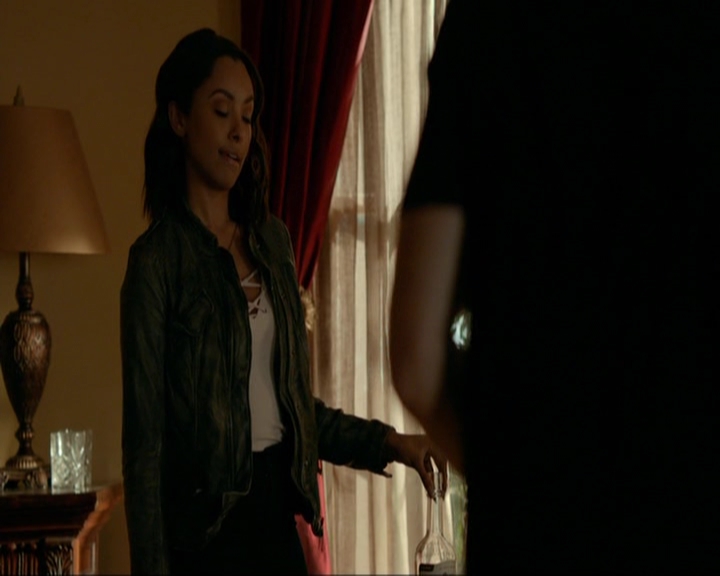 VampireDiariesWorld-dot-nl_7x13ThisWomansWork0281.jpg