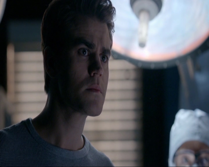 VampireDiariesWorld-dot-nl_7x13ThisWomansWork0619.jpg