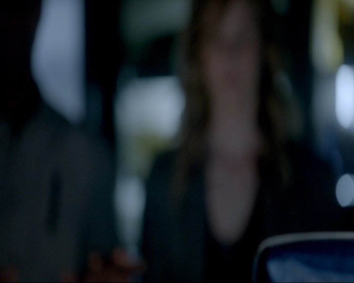 VampireDiariesWorld-dot-nl_7x13ThisWomansWork1214.jpg