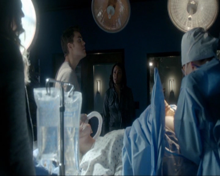 VampireDiariesWorld-dot-nl_7x13ThisWomansWork1771.jpg