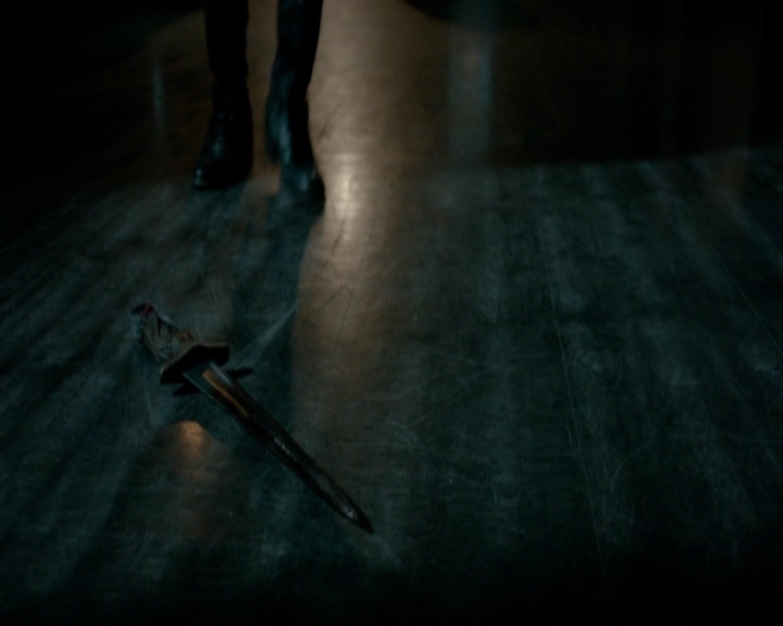 VampireDiariesWorld-dot-nl_7x13ThisWomansWork1855.jpg
