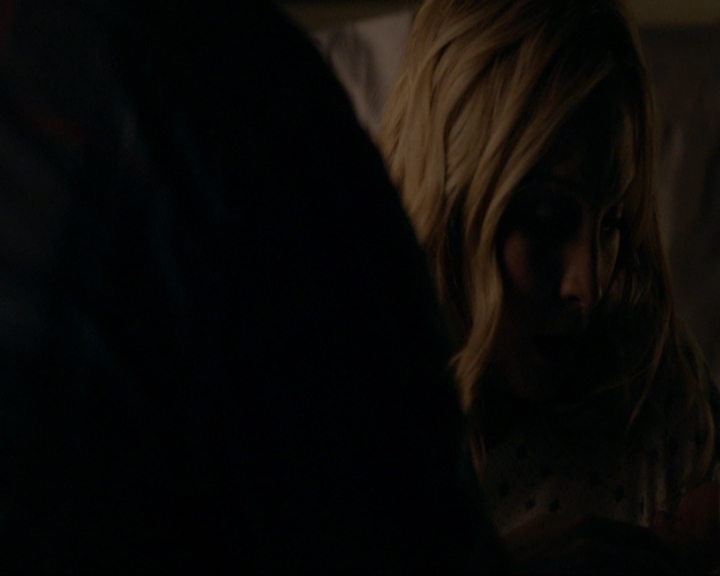 VampireDiariesWorld-dot-nl_7x13ThisWomansWork2223.jpg