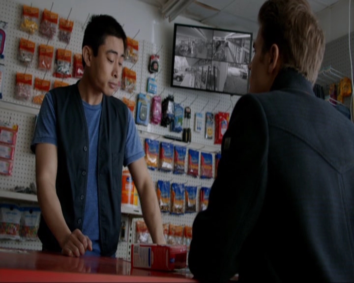 VampireDiariesWorld-dot-nl_7x14MoonlightOnTheBayou0090.jpg VampireDiariesWorld-dot-nl_7x14MoonlightOnTheBayou0090.jpg