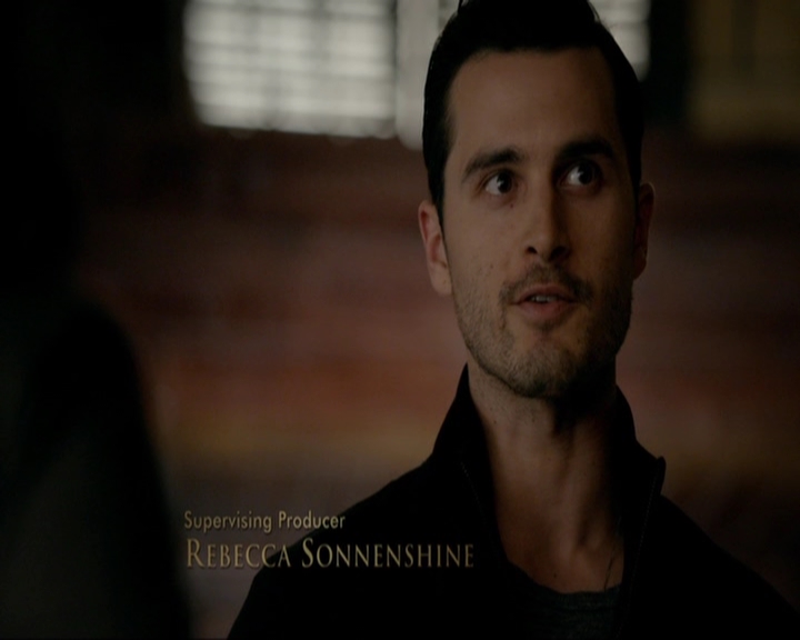 VampireDiariesWorld-dot-nl_7x14MoonlightOnTheBayou0200.jpg VampireDiariesWorld-dot-nl_7x14MoonlightOnTheBayou0200.jpg