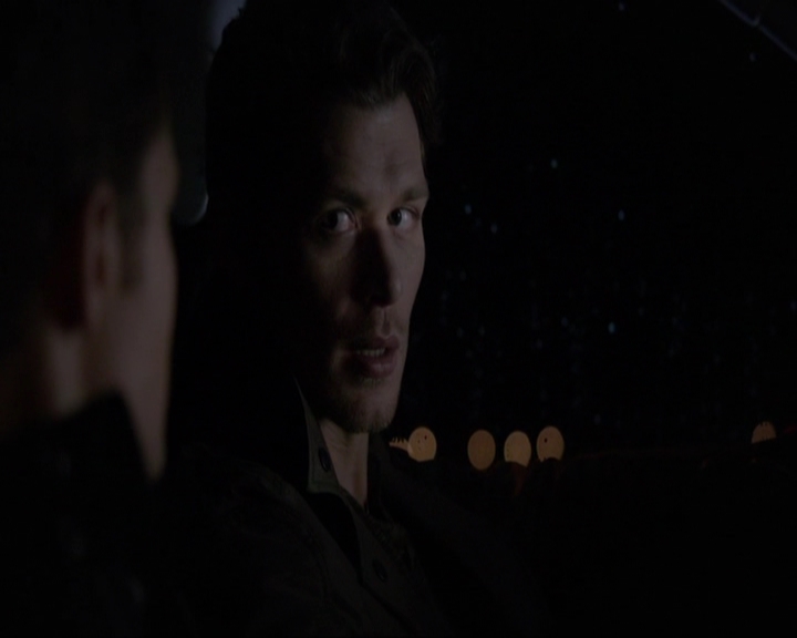 VampireDiariesWorld-dot-nl_7x14MoonlightOnTheBayou2165.jpg VampireDiariesWorld-dot-nl_7x14MoonlightOnTheBayou2165.jpg