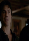VampireDiariesWorld-dot-nl_7x14MoonlightOnTheBayou0822.jpg