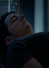 VampireDiariesWorld-dot-nl_7x14MoonlightOnTheBayou0900.jpg