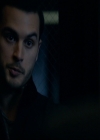 VampireDiariesWorld-dot-nl_7x14MoonlightOnTheBayou0904.jpg