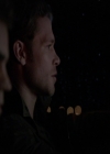 VampireDiariesWorld-dot-nl_7x14MoonlightOnTheBayou2179.jpg