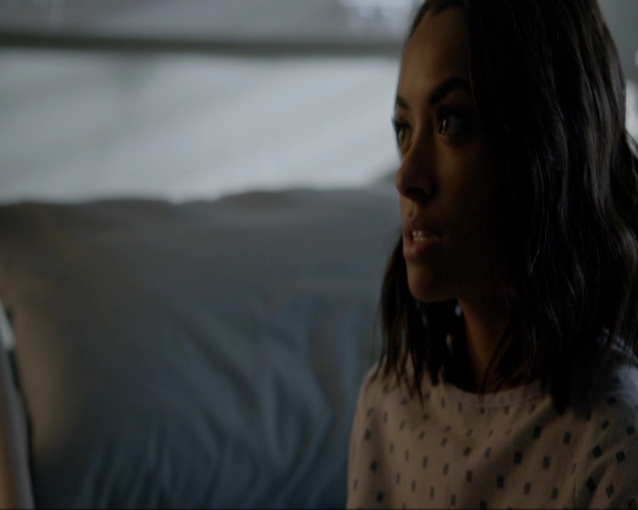VampireDiariesWorld-dot-nl_7x15IWouldForYou0275.jpg