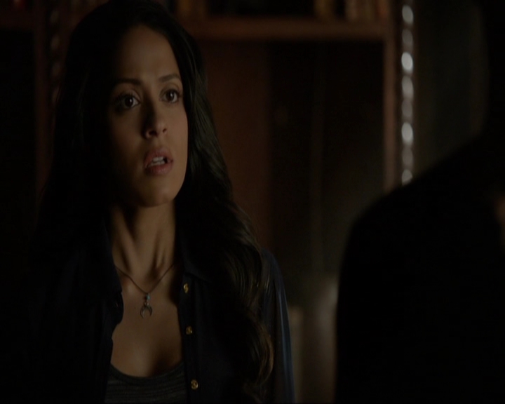 VampireDiariesWorld-dot-nl_7x15IWouldForYou0700.jpg