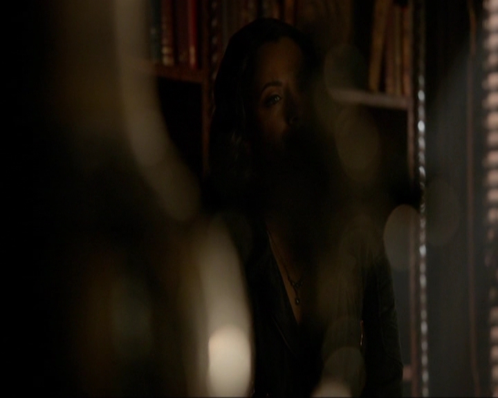 VampireDiariesWorld-dot-nl_7x15IWouldForYou0799.jpg