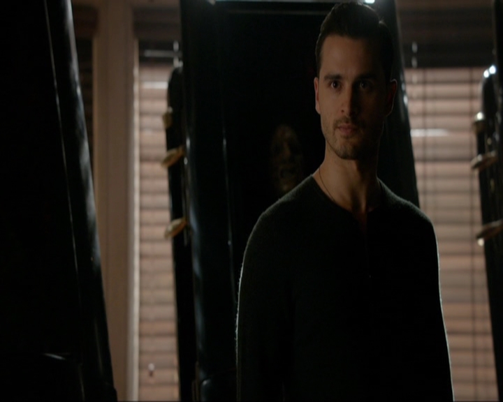 VampireDiariesWorld-dot-nl_7x15IWouldForYou0806.jpg