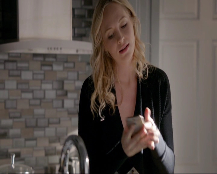 VampireDiariesWorld-dot-nl_7x15IWouldForYou1098.jpg
