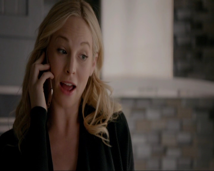 VampireDiariesWorld-dot-nl_7x15IWouldForYou1148.jpg