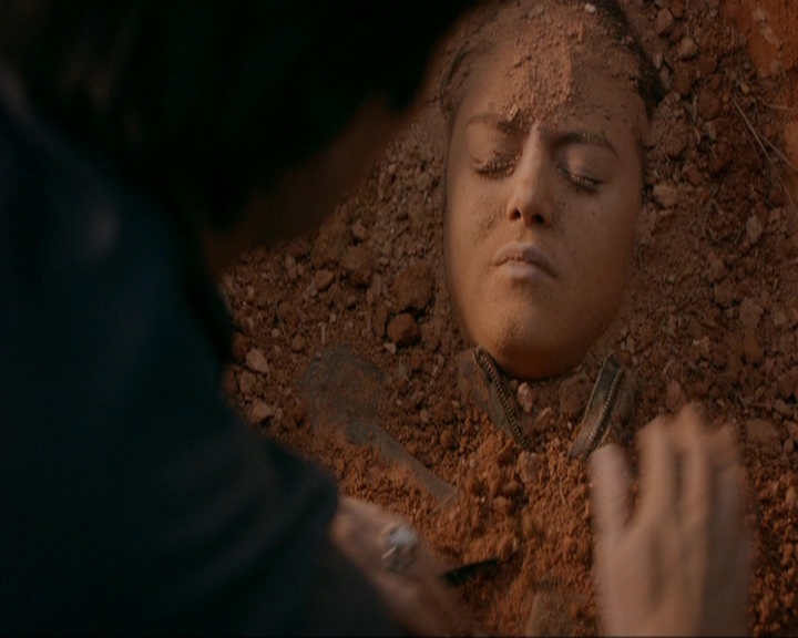 VampireDiariesWorld-dot-nl_7x15IWouldForYou1204.jpg