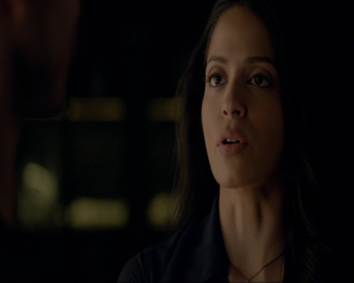 VampireDiariesWorld-dot-nl_7x15IWouldForYou1405.jpg