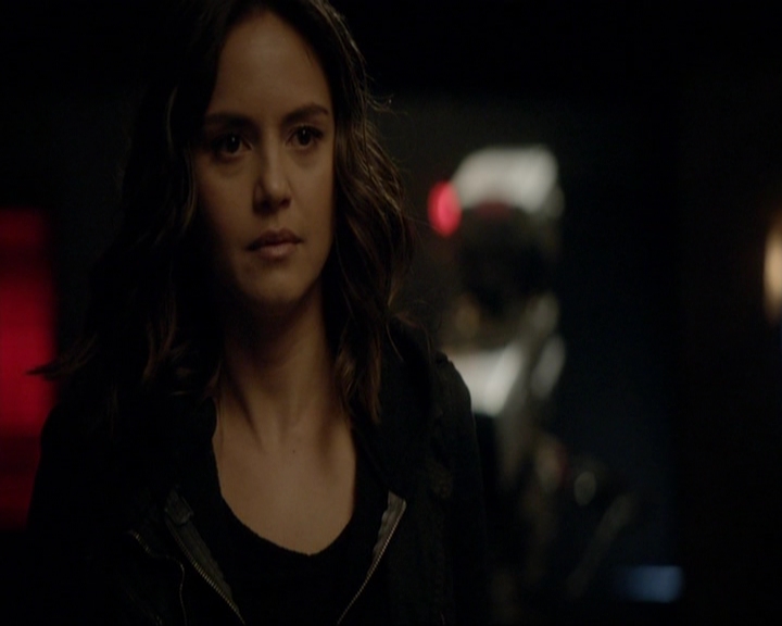 VampireDiariesWorld-dot-nl_7x15IWouldForYou2231.jpg