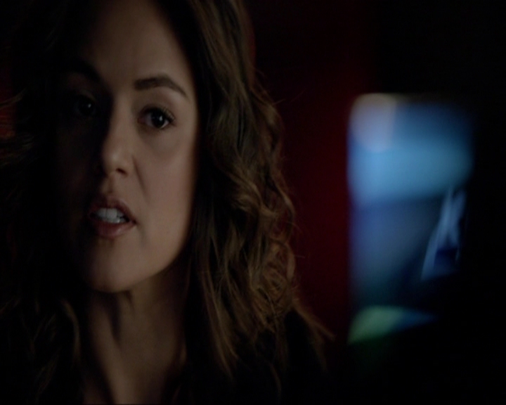 VampireDiariesWorld-dot-nl_7x15IWouldForYou2248.jpg