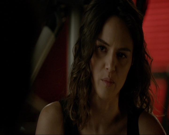 VampireDiariesWorld-dot-nl_7x16DaysOfFuturePast0504.jpg